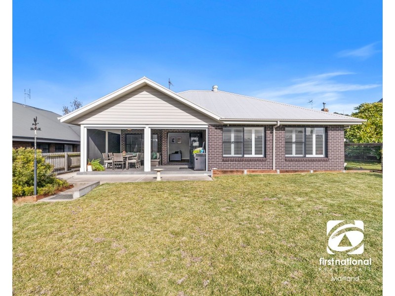 1 Lambert Close, Bolwarra NSW 2320