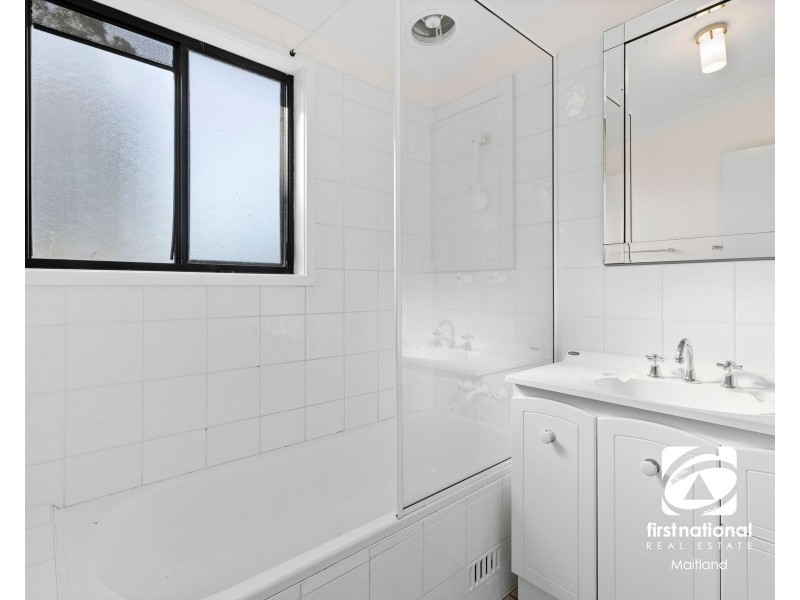 3 Whitburn Street, Greta NSW 2334