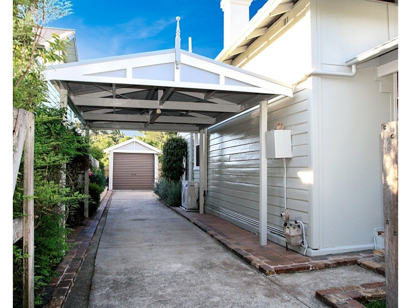 4 Roy Street, Lorn NSW 2320