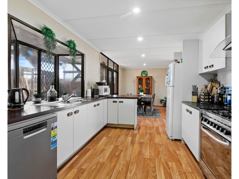 48 Ferraby Drive, Metford NSW 2323