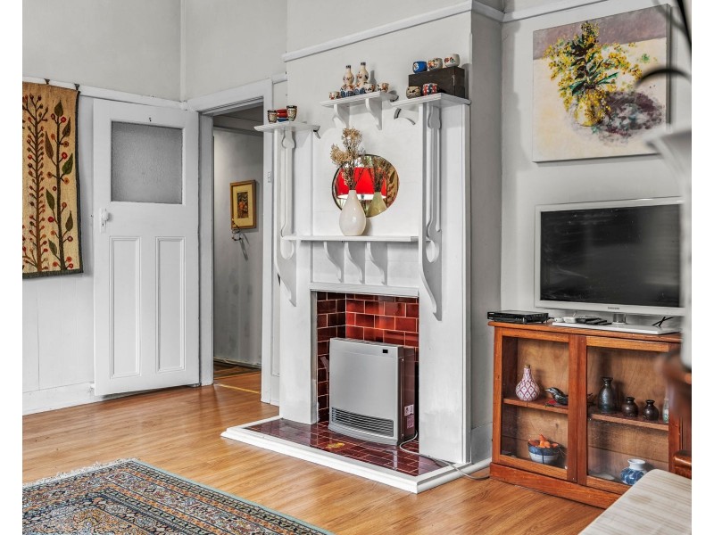 21 Louth Park Road, South Maitland NSW 2320