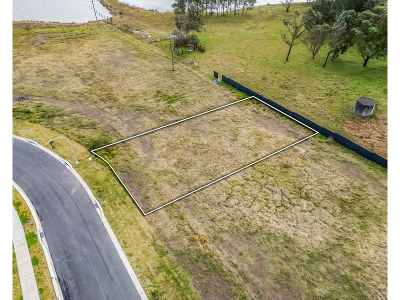 8 GOLDEN BELL CIRCUIT, Gillieston Heights NSW 2321