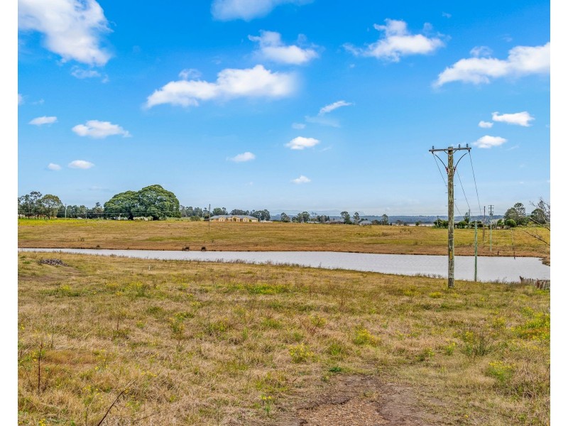 8 GOLDEN BELL CIRCUIT, Gillieston Heights NSW 2321