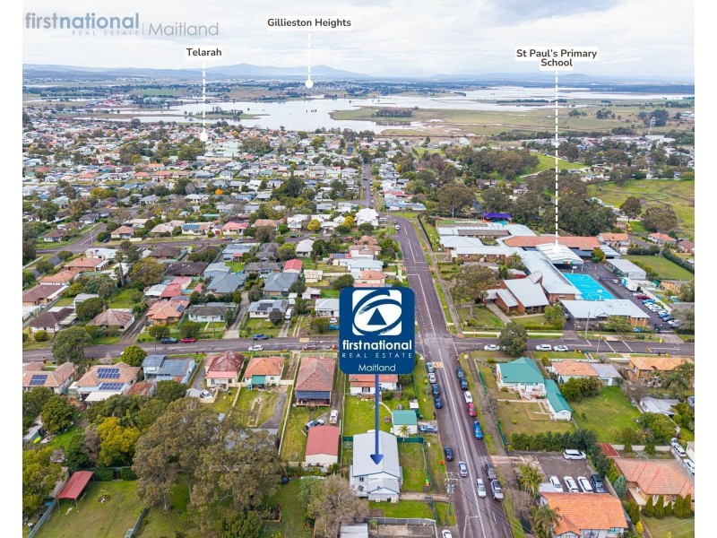 15 YOUNG STREET, Rutherford NSW 2320