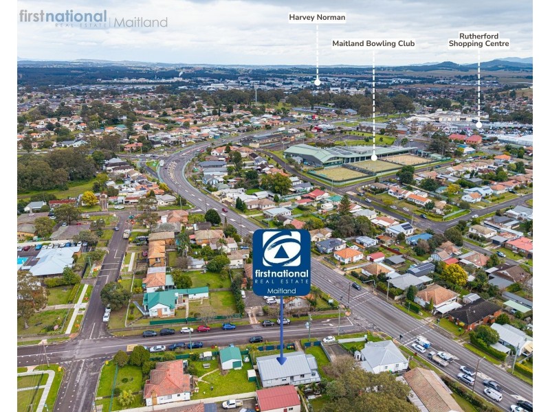 15 YOUNG STREET, Rutherford NSW 2320