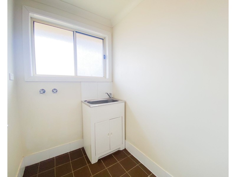 21B St Fagans Parade, Rutherford NSW 2320