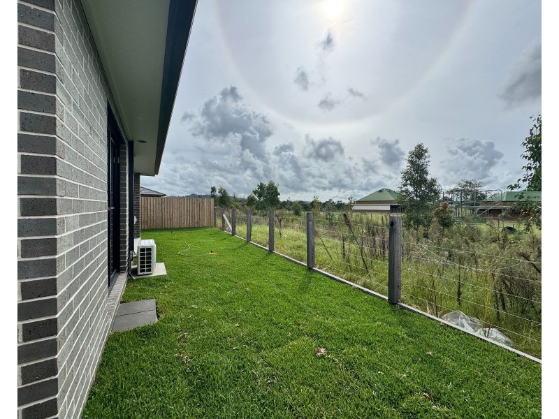 8a Cullami Street, Anambah NSW 2320