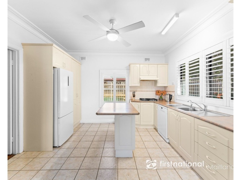 45 Largs Avenue, Largs NSW 2320