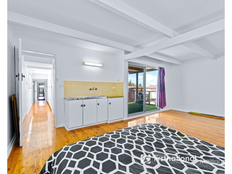 45 Largs Avenue, Largs NSW 2320