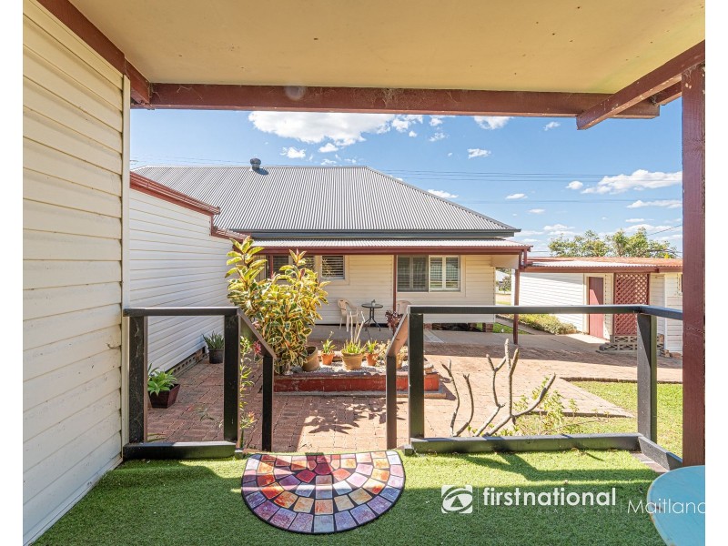 45 Largs Avenue, Largs NSW 2320