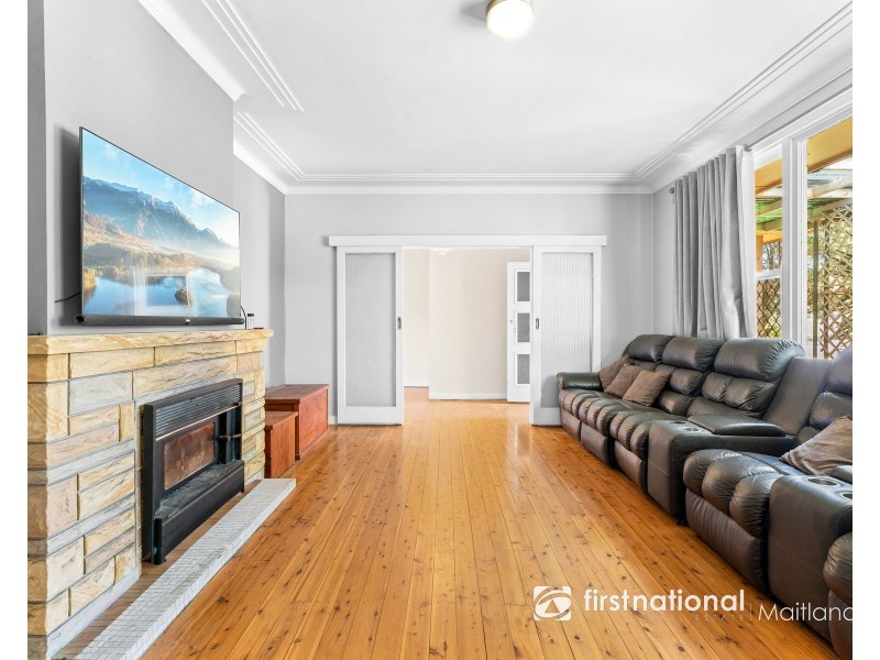 70 Porter Avenue, East Maitland NSW 2323