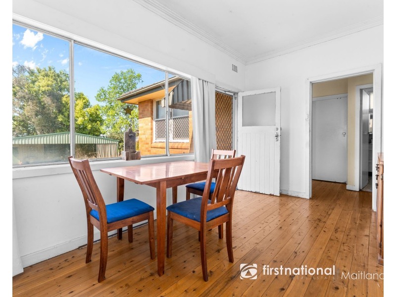 70 Porter Avenue, East Maitland NSW 2323