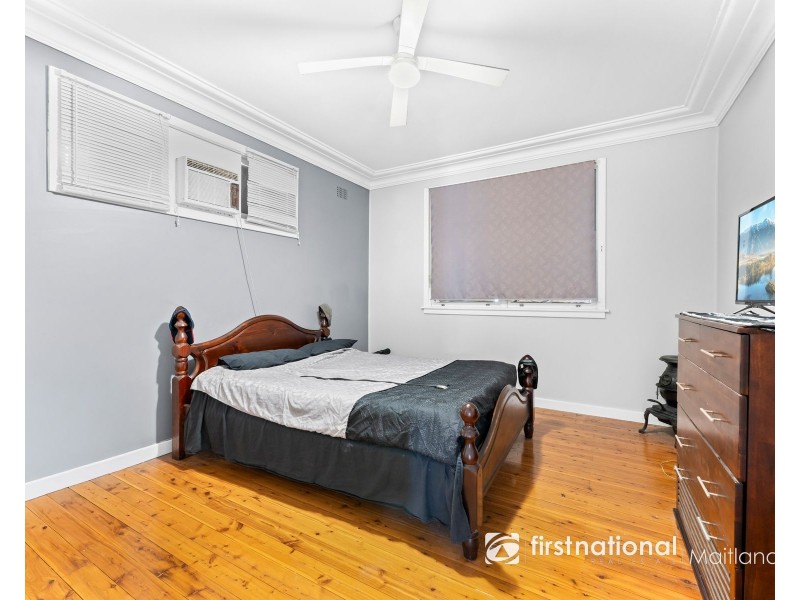 70 Porter Avenue, East Maitland NSW 2323