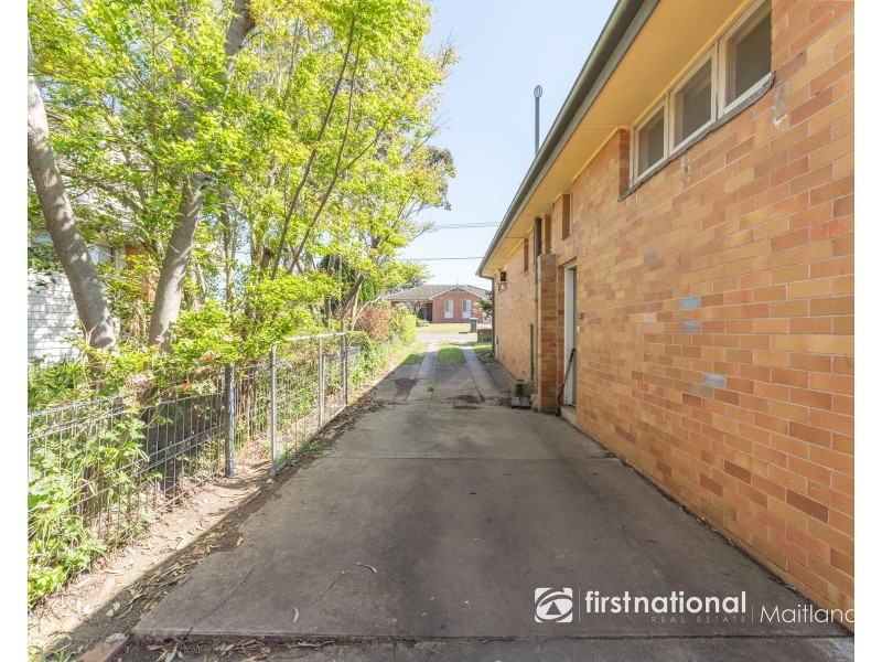 70 Porter Avenue, East Maitland NSW 2323