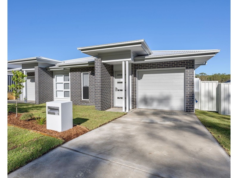 17B Leatherwood Grove, Morisset NSW 2264