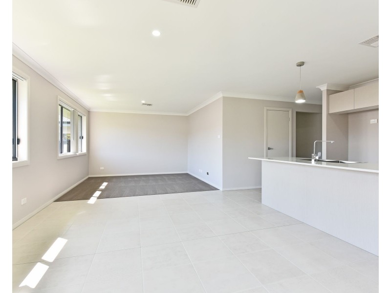 6 Kenakan Street, Edgeworth NSW 2285