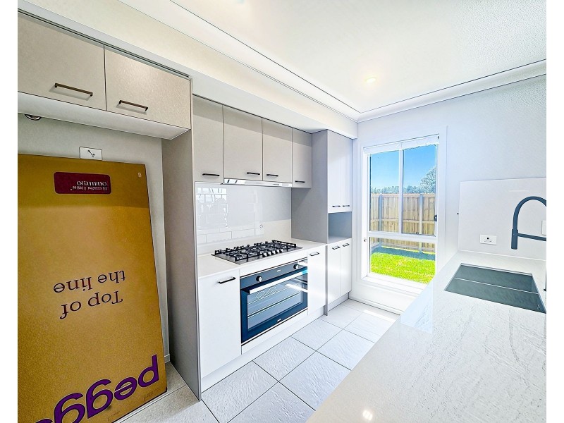 40 Wattawan Crescent, Anambah NSW 2320