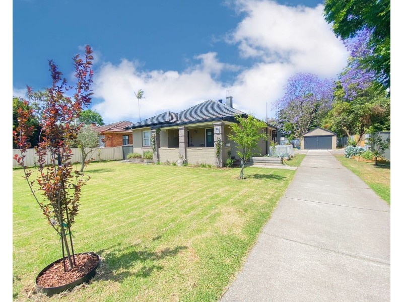 10 Robins Street, Horseshoe Bend NSW 2320