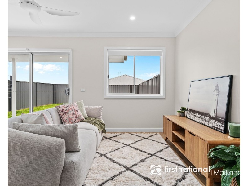 17 & 17A Waterworks Road, Rutherford NSW 2320