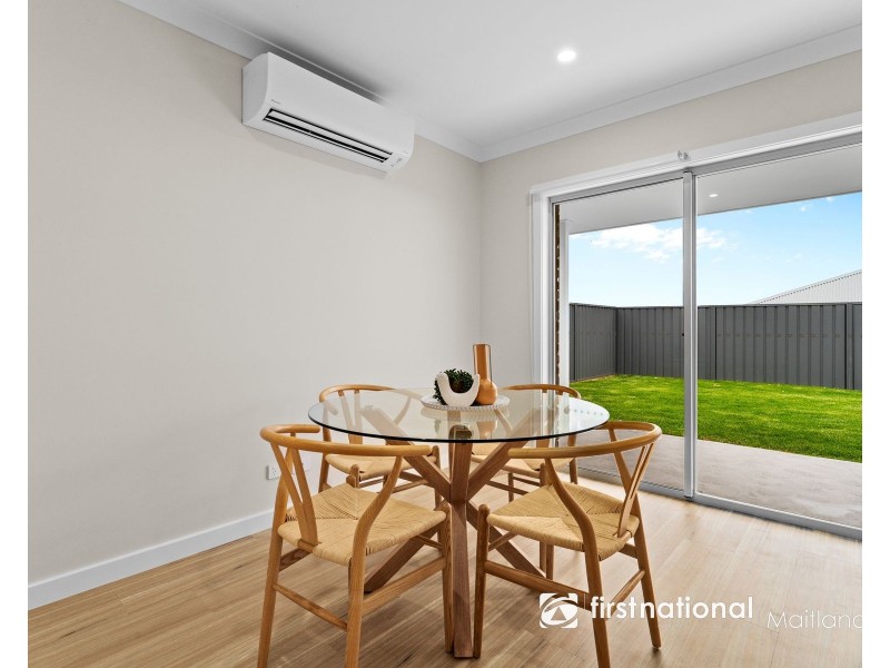 17 & 17A Waterworks Road, Rutherford NSW 2320