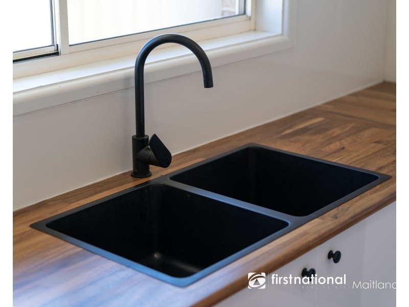 71 Denton Park Drive, Rutherford NSW 2320