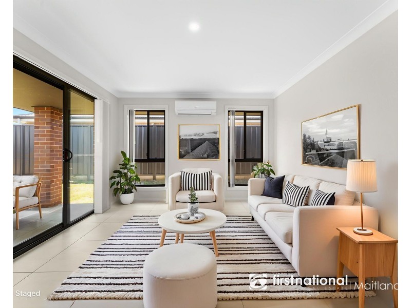 1 & 2/7 Quintero Close, Heddon Greta NSW 2321