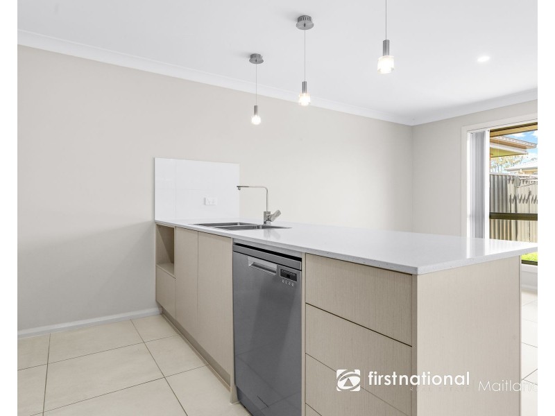 1 & 2/7 Quintero Close, Heddon Greta NSW 2321