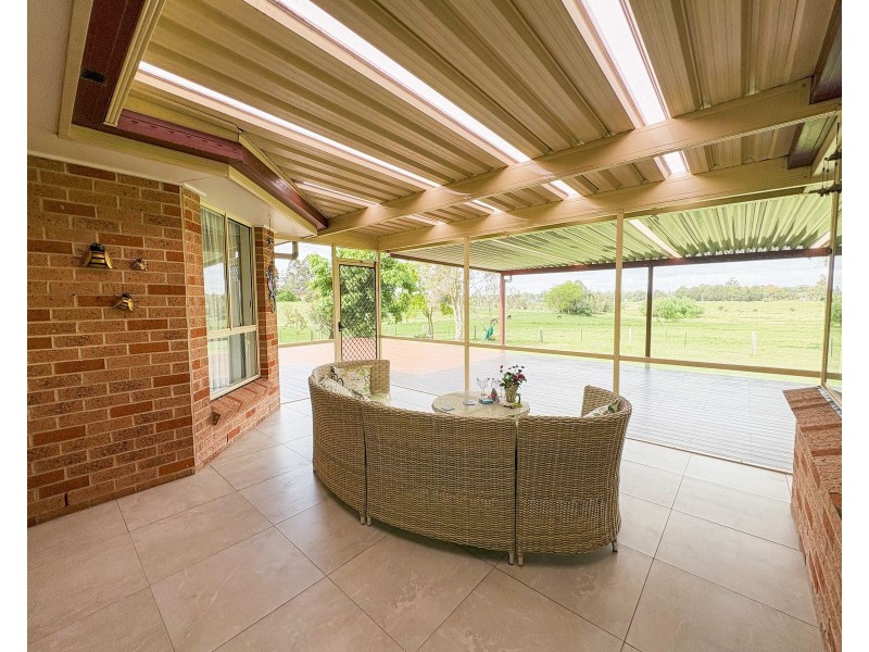 6 South Willards Lane, Oakhampton Heights NSW 2320