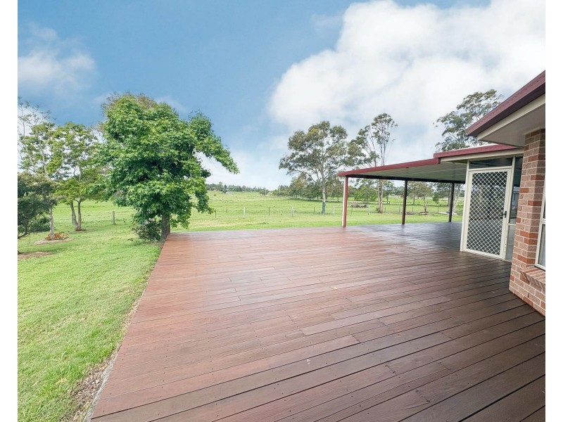 6 South Willards Lane, Oakhampton Heights NSW 2320