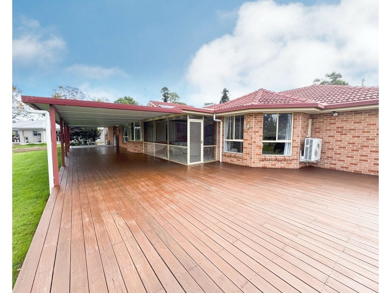 6 South Willards Lane, Oakhampton Heights NSW 2320
