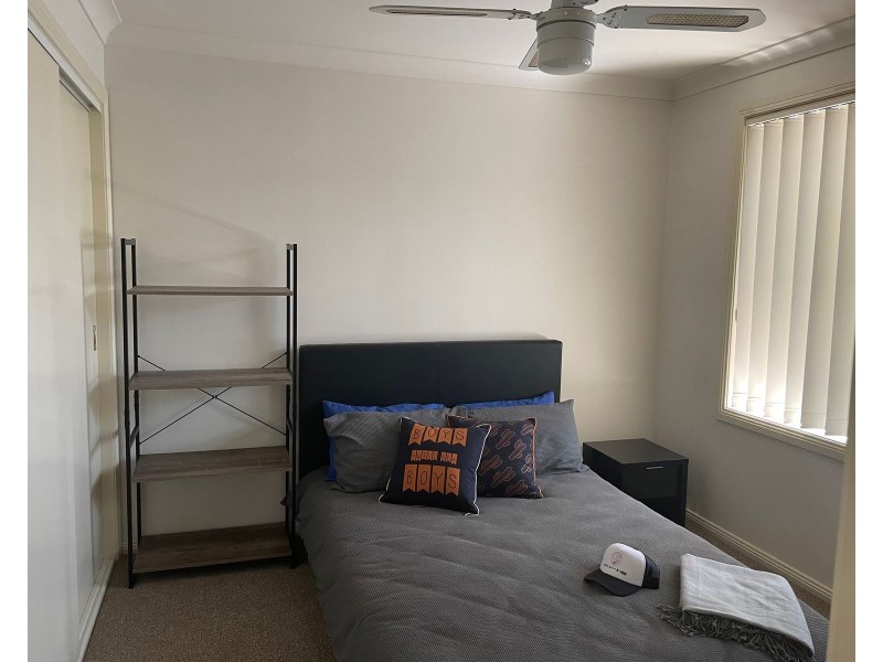 4/14 Justine Parade, Rutherford NSW 2320