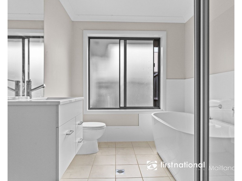 25 Guthrie Crescent, Thornton NSW 2322