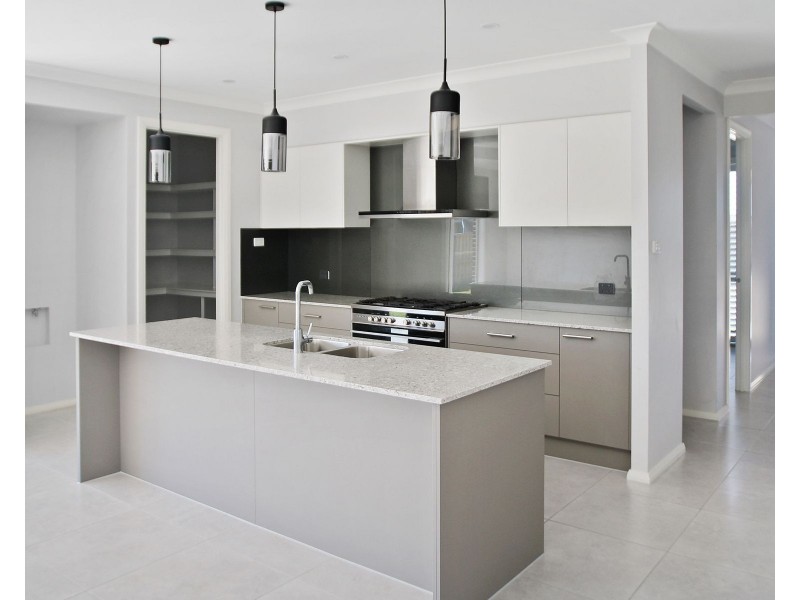 57A McKeachie Drive, Aberglasslyn NSW 2320