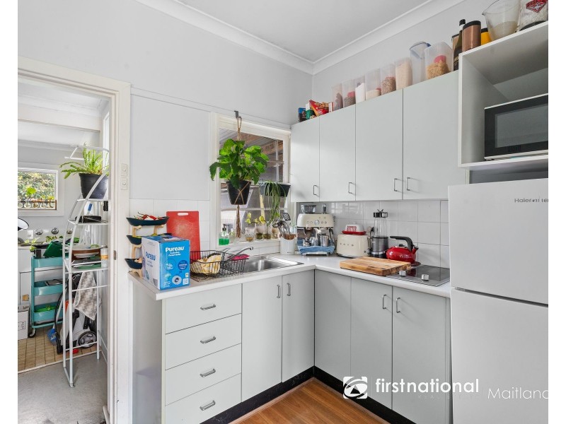 82 Gillies Street, Rutherford NSW 2320