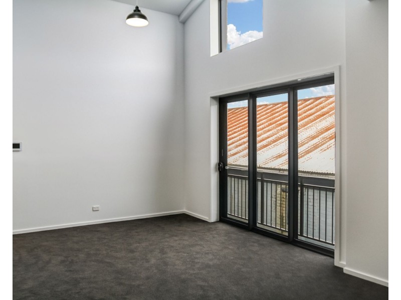 4/318  High Street, Maitland NSW 2320