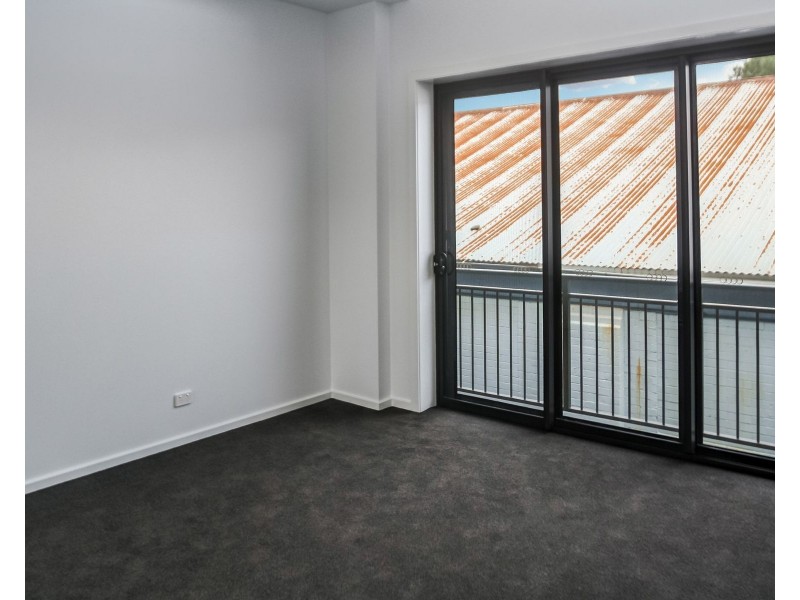 4/318  High Street, Maitland NSW 2320