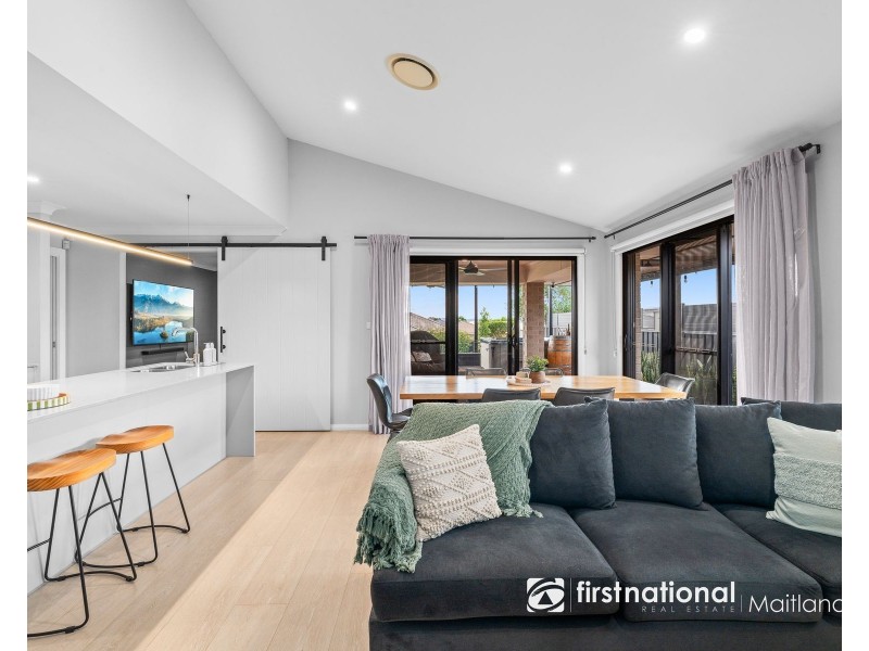 17 Medlar Circuit, Gillieston Heights NSW 2321