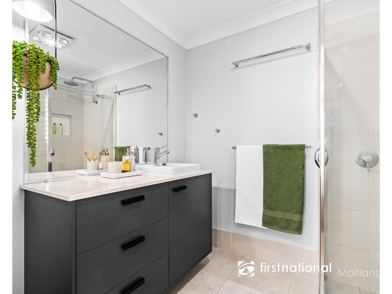 17 Medlar Circuit, Gillieston Heights NSW 2321