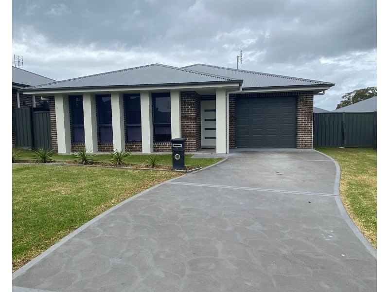 1 Mirani Street, Largs NSW 2320