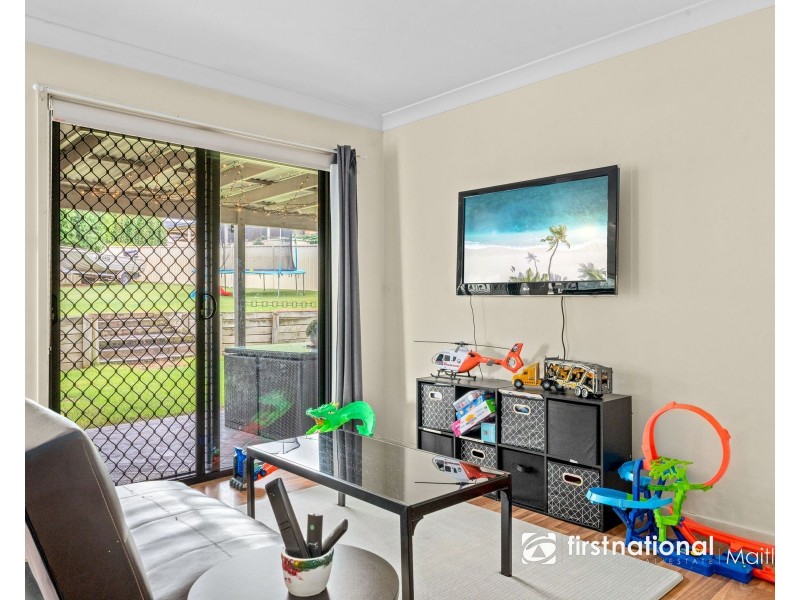 8 Joseph Close, Rutherford NSW 2320