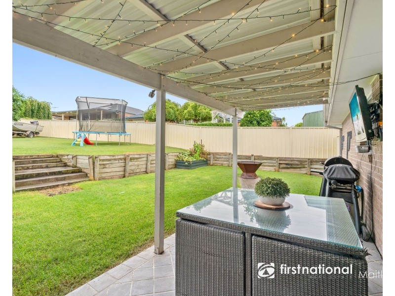 8 Joseph Close, Rutherford NSW 2320
