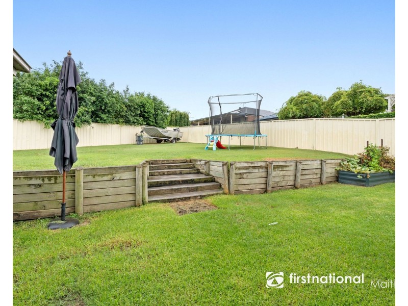 8 Joseph Close, Rutherford NSW 2320