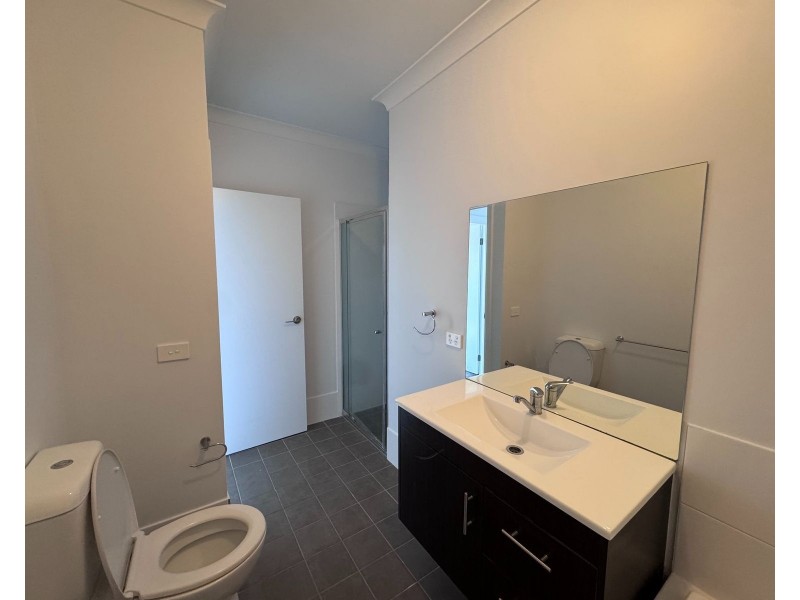 1/34 Grasshawk Drive, Chisholm NSW 2322