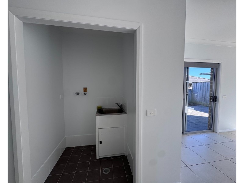 1/34 Grasshawk Drive, Chisholm NSW 2322