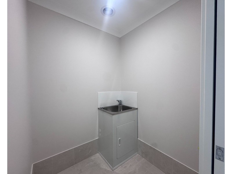 12 Beryl Drive, Rutherford NSW 2320