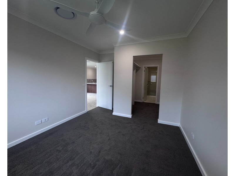 12 Beryl Drive, Rutherford NSW 2320