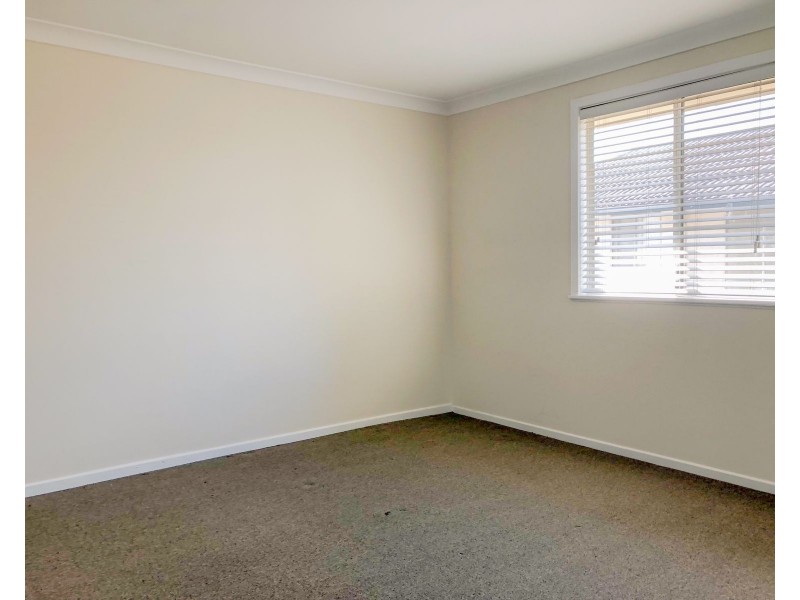 8/235 New England Highway, Rutherford NSW 2320