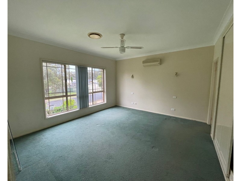 5 Leinster Circuit, Ashtonfield NSW 2323