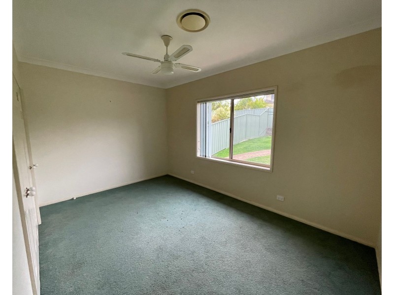 5 Leinster Circuit, Ashtonfield NSW 2323