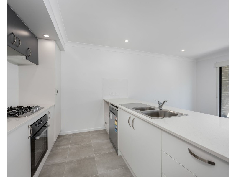 2/40B Nelson Street, Greta NSW 2334